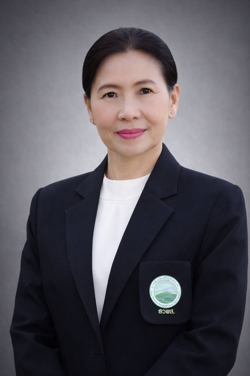 นางสาวเกษราภร ศรีจันทร์